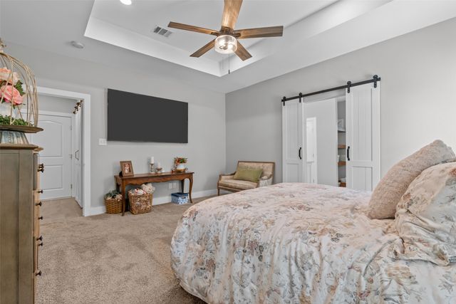 325 Berryhill Drive, Springtown, TX 76082