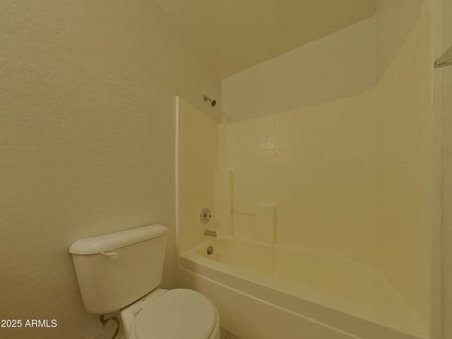 8332 W CROWN KING Road, Tolleson, AZ 85353