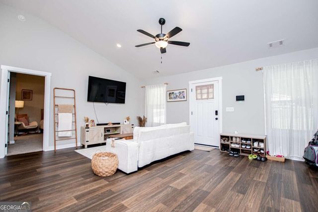165 N Carroll Street, Bowdon, GA 30108