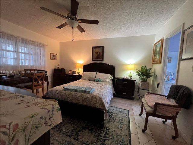 5181 W Oakland Park Boulevard 206, Lauderdale Lakes, FL 33313