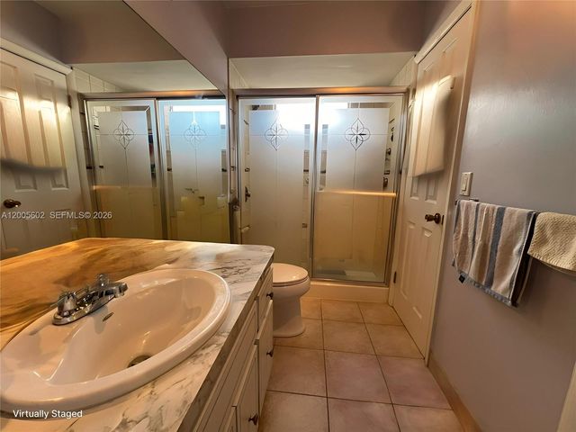5181 W Oakland Park Boulevard 206, Lauderdale Lakes, FL 33313