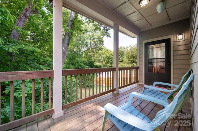 20 Central Avenue W, Asheville, NC 28806