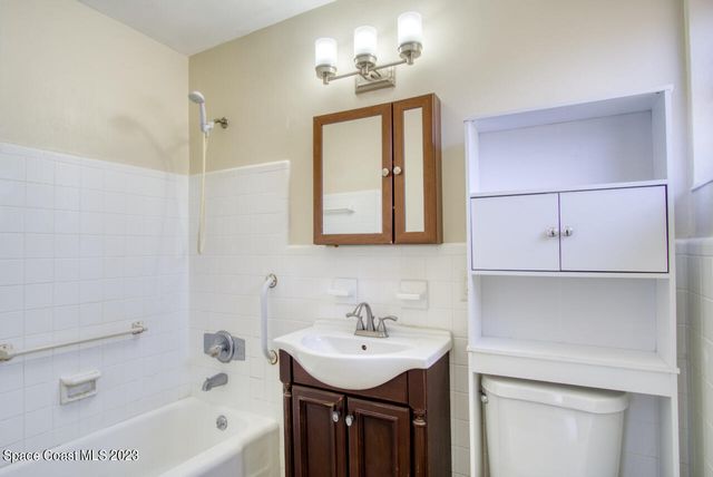 1010 Bianca Drive NE, Palm Bay, FL 32905
