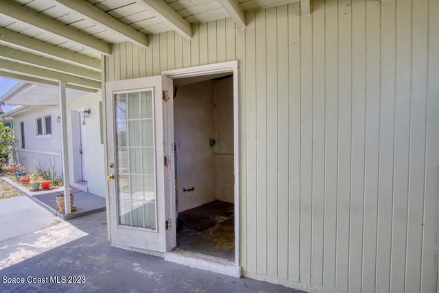 1010 Bianca Drive NE, Palm Bay, FL 32905