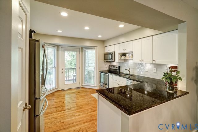 1802 Buttonwood Dr, Henrico, VA 23238