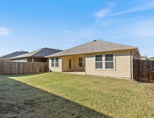 2228 Starling Street, Crandall, TX 75114