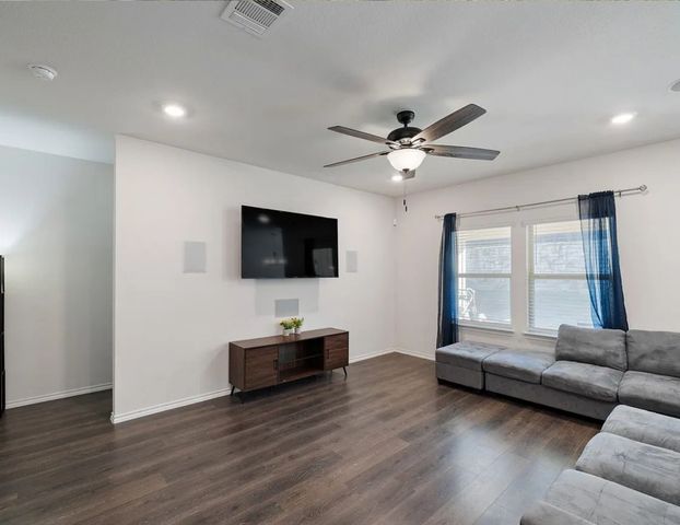 2228 Starling Street, Crandall, TX 75114