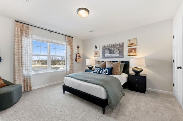 709 Highland Circle, Jordan, MN 55352
