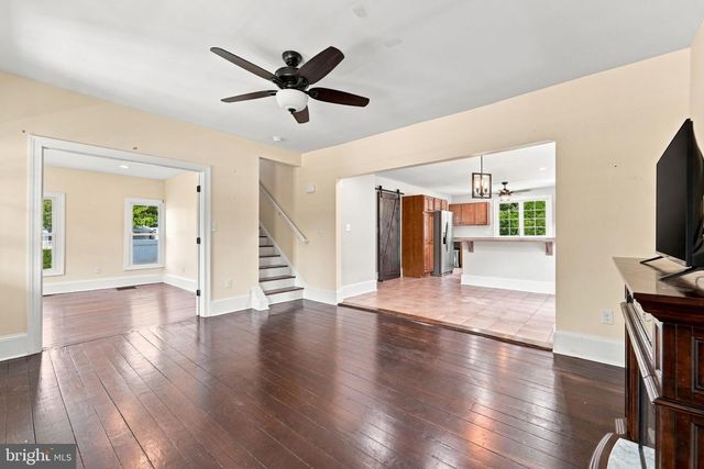 8 SEELEY RD, Bridgeton, NJ 08302