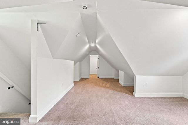 8 SEELEY RD, Bridgeton, NJ 08302
