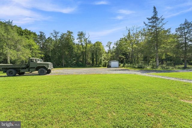 8 SEELEY RD, Bridgeton, NJ 08302