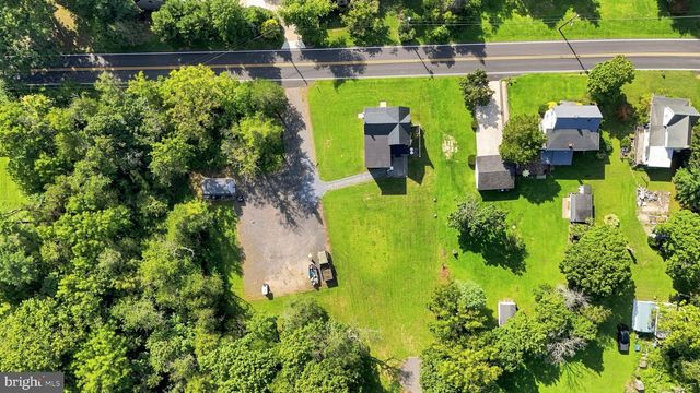 8 SEELEY RD, Bridgeton, NJ 08302