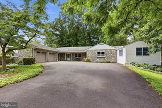 165 GODSHALL RD, Collegeville, PA 19426