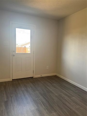 68 Road 51026, Cleveland, TX 77327