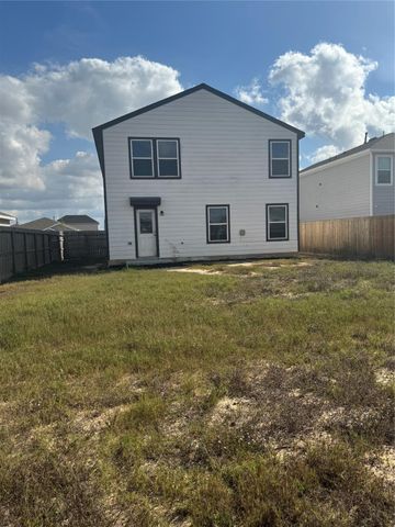 68 Road 51026, Cleveland, TX 77327