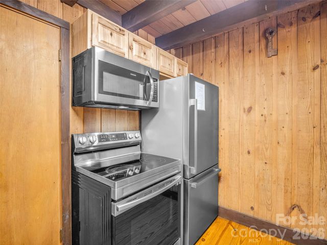 286 Harris Road, Lake Lure, NC 28746