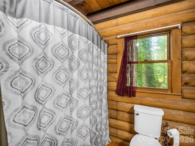286 Harris Road, Lake Lure, NC 28746