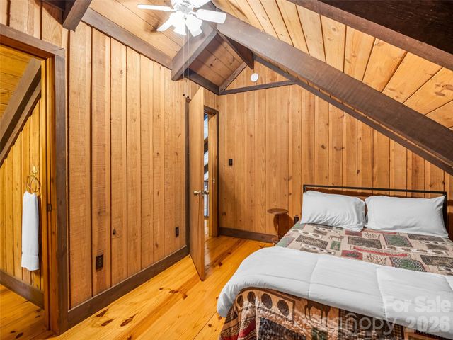 286 Harris Road, Lake Lure, NC 28746
