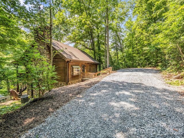 286 Harris Road, Lake Lure, NC 28746