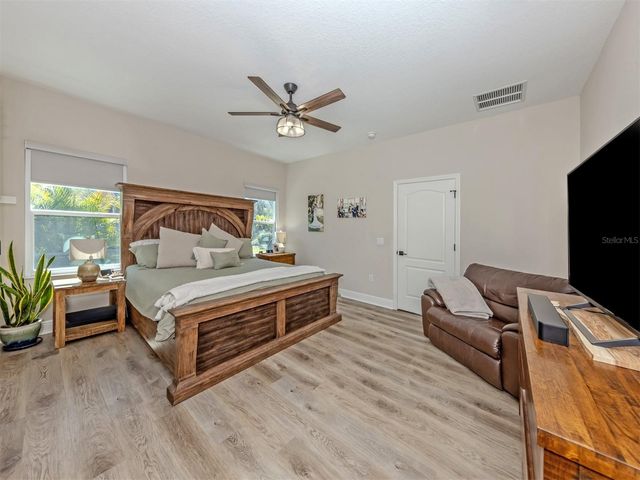 7412 RIDGELAKE CIRCLE, Bradenton, FL 34203