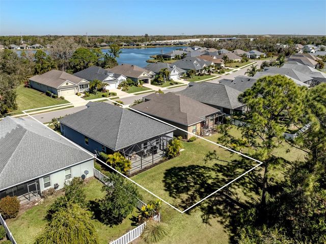 7412 RIDGELAKE CIRCLE, Bradenton, FL 34203