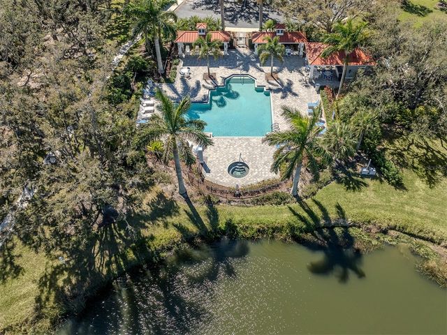 7412 RIDGELAKE CIRCLE, Bradenton, FL 34203