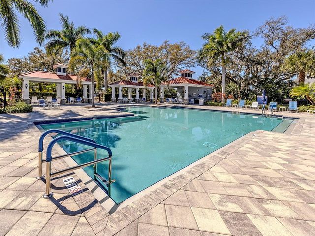 7412 RIDGELAKE CIRCLE, Bradenton, FL 34203