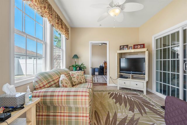 237 Cloverleaf Dr., Longs, SC 29568