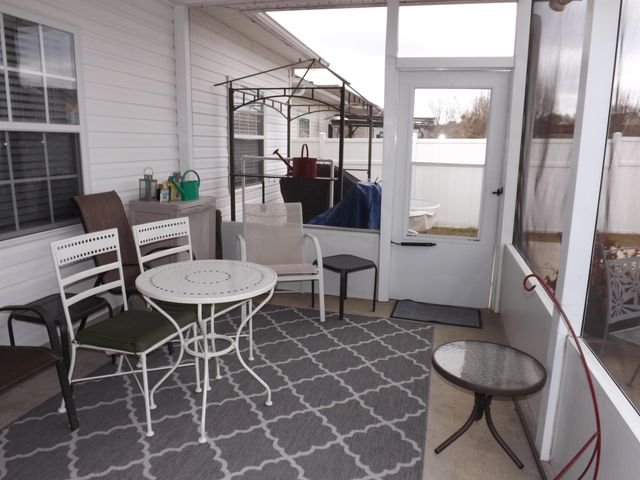 237 Cloverleaf Dr., Longs, SC 29568