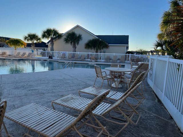 237 Cloverleaf Dr., Longs, SC 29568