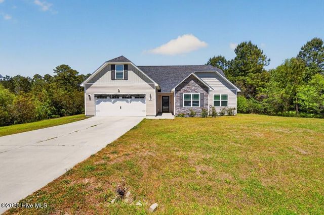 106 Sonia Drive, Hubert, NC 28539