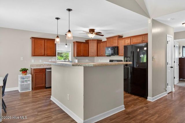 106 Sonia Drive, Hubert, NC 28539