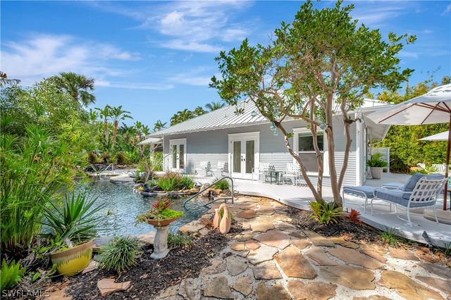 1375 Gordon DR, Naples, FL 34102