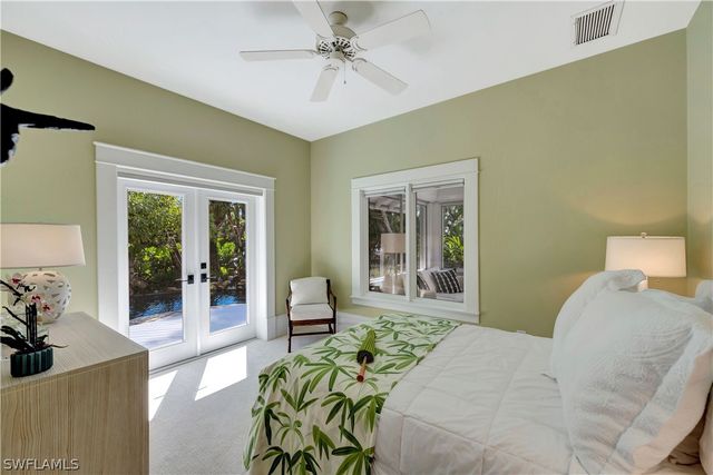 1375 Gordon DR, Naples, FL 34102