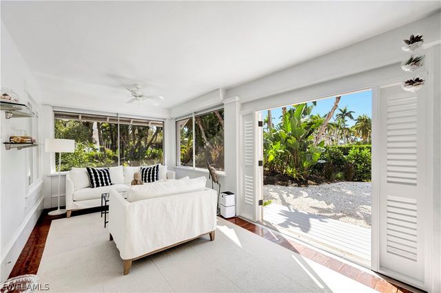 1375 Gordon DR, Naples, FL 34102