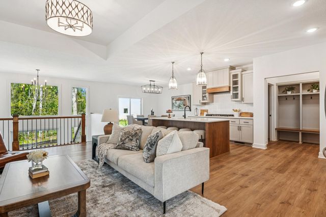 14633 Packard Street NE, Ham Lake, MN 55304