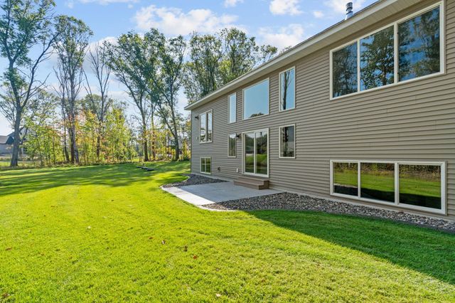 14633 Packard Street NE, Ham Lake, MN 55304