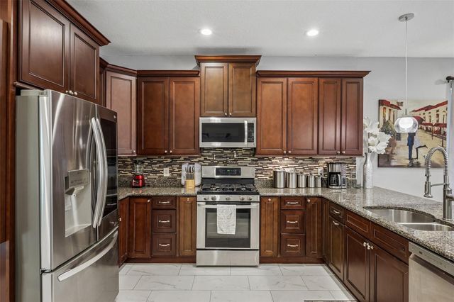 1628 CROSSVINE COURT, Trinity, FL 34655