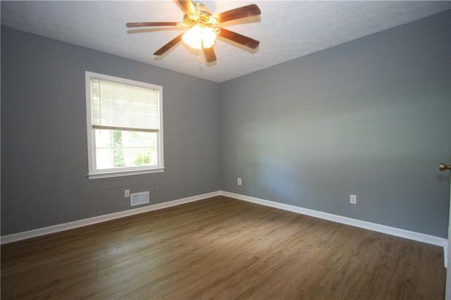 324 Zion Wood Road, Loganville, GA 30052