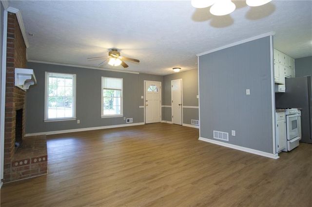 324 Zion Wood Road, Loganville, GA 30052
