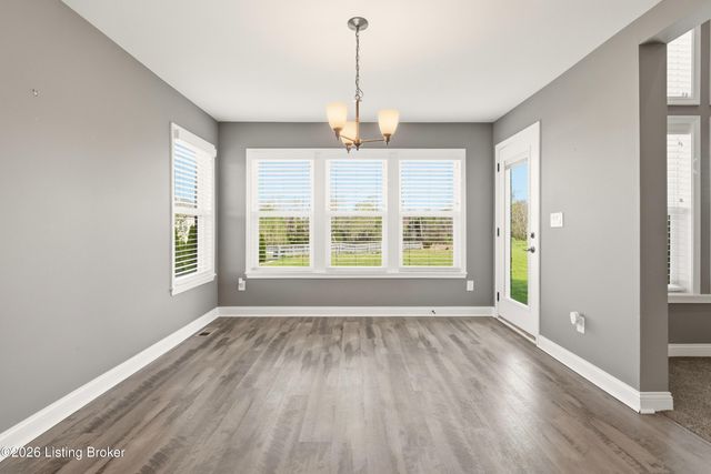 1004 Cedar Cove, La Grange, KY 40031