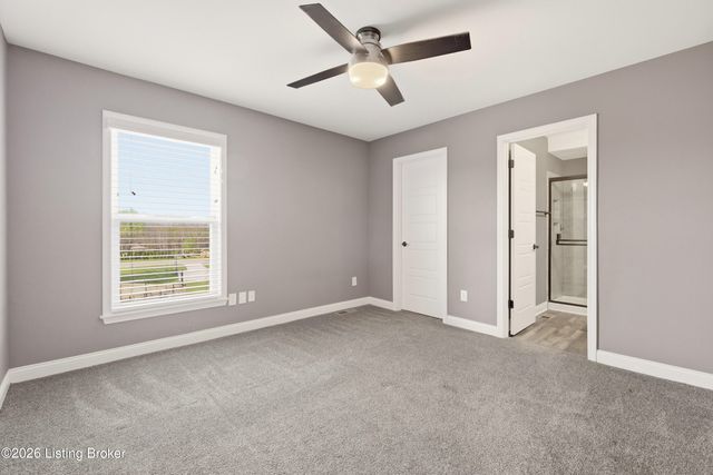1004 Cedar Cove, La Grange, KY 40031