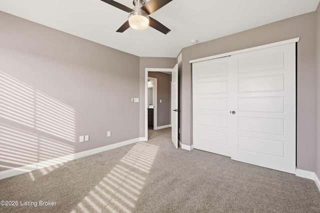 1004 Cedar Cove, La Grange, KY 40031