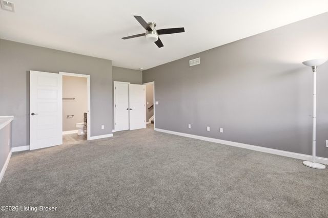 1004 Cedar Cove, La Grange, KY 40031