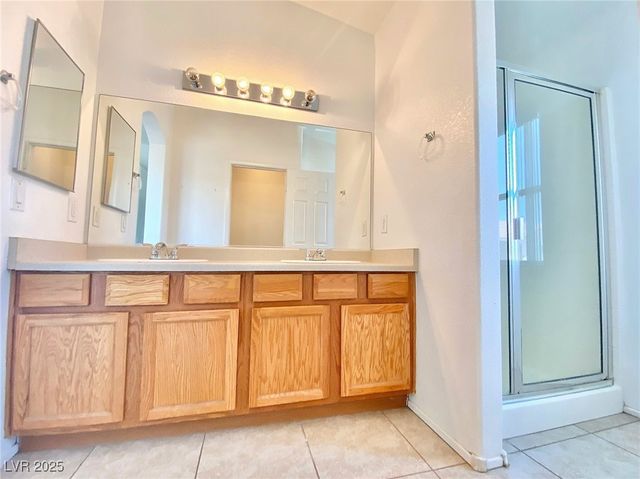 1588 Ward Frontier Lane, Henderson, NV 89002