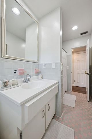 1215 RIDGECREST RD ROAD, Orlando, FL 32806