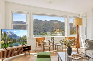 2016 Mount Prospect Drive, Topanga, CA 90290