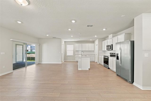 10507 EVENING STAR STREET, Orlando, FL 32829