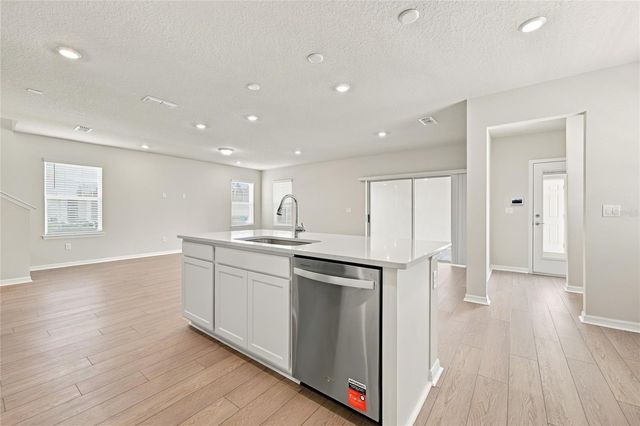 10507 EVENING STAR STREET, Orlando, FL 32829