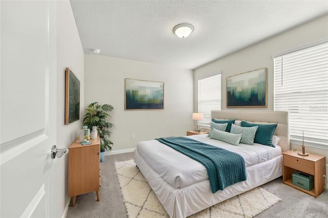 10507 EVENING STAR STREET, Orlando, FL 32829